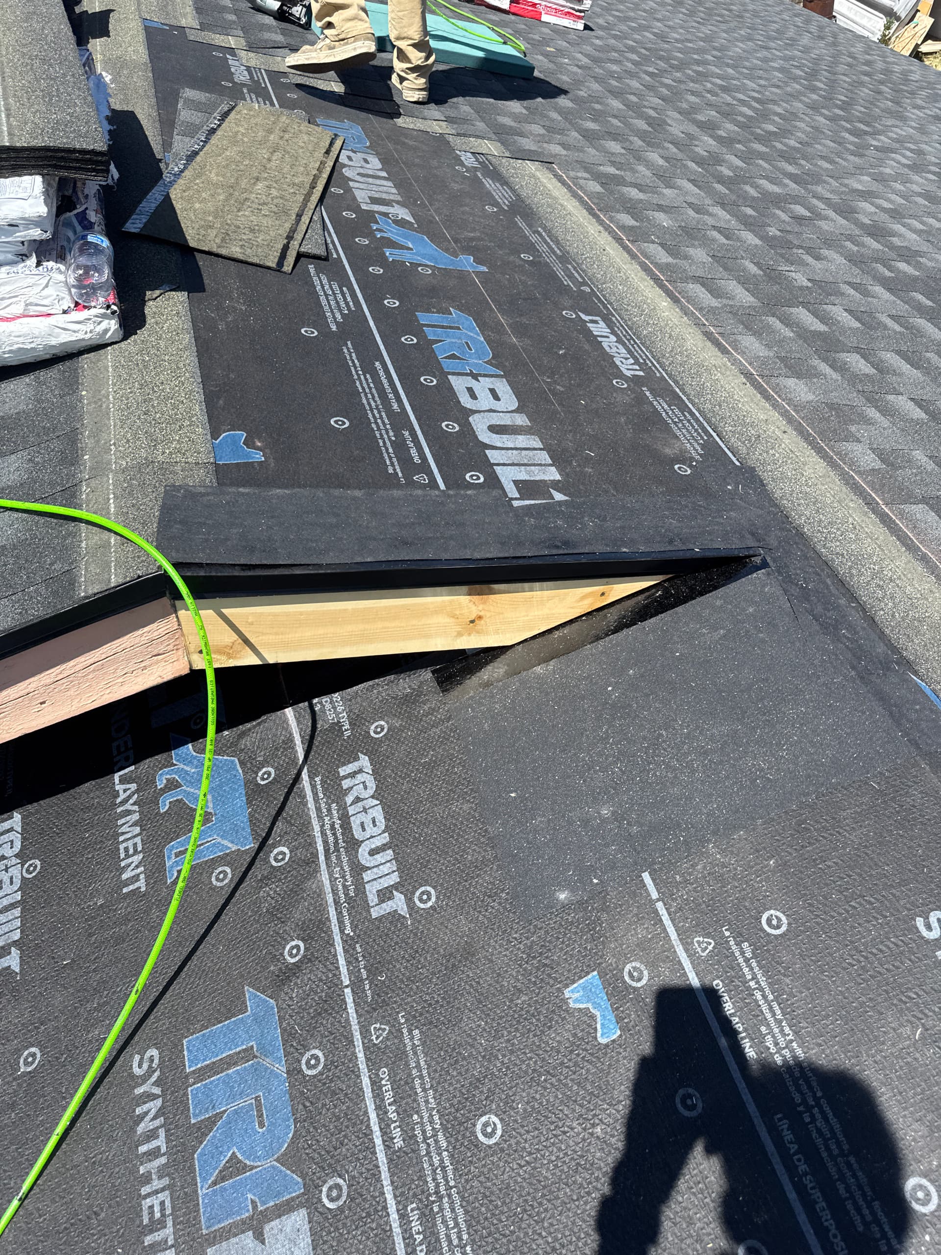 Gallery photos for Asphalt Shingle Roof Replacement Nearly Done and Built to Last: Image #3