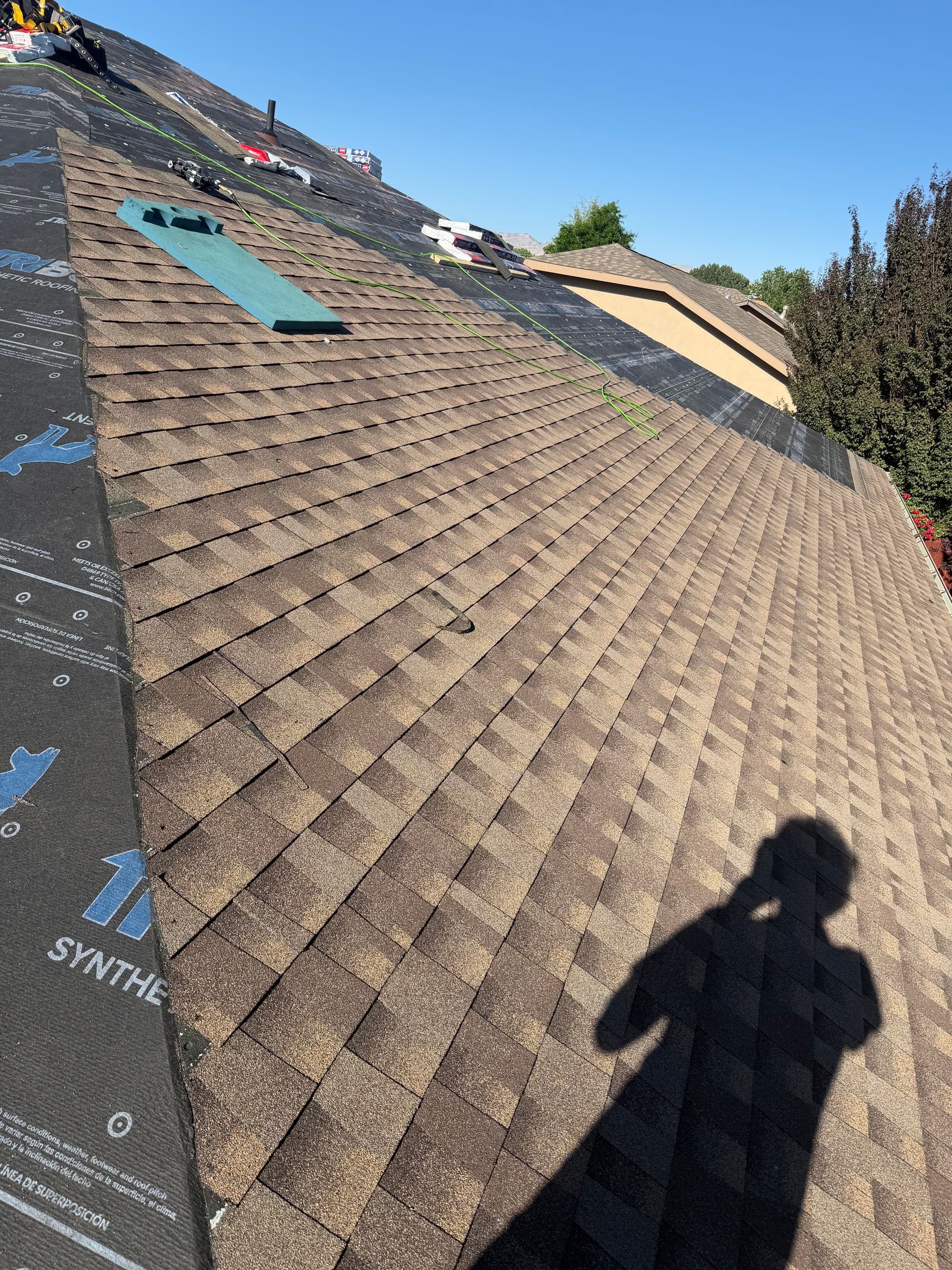 Gallery photos for Asphalt Shingle Roofing With Zero Shortcuts: Image #3