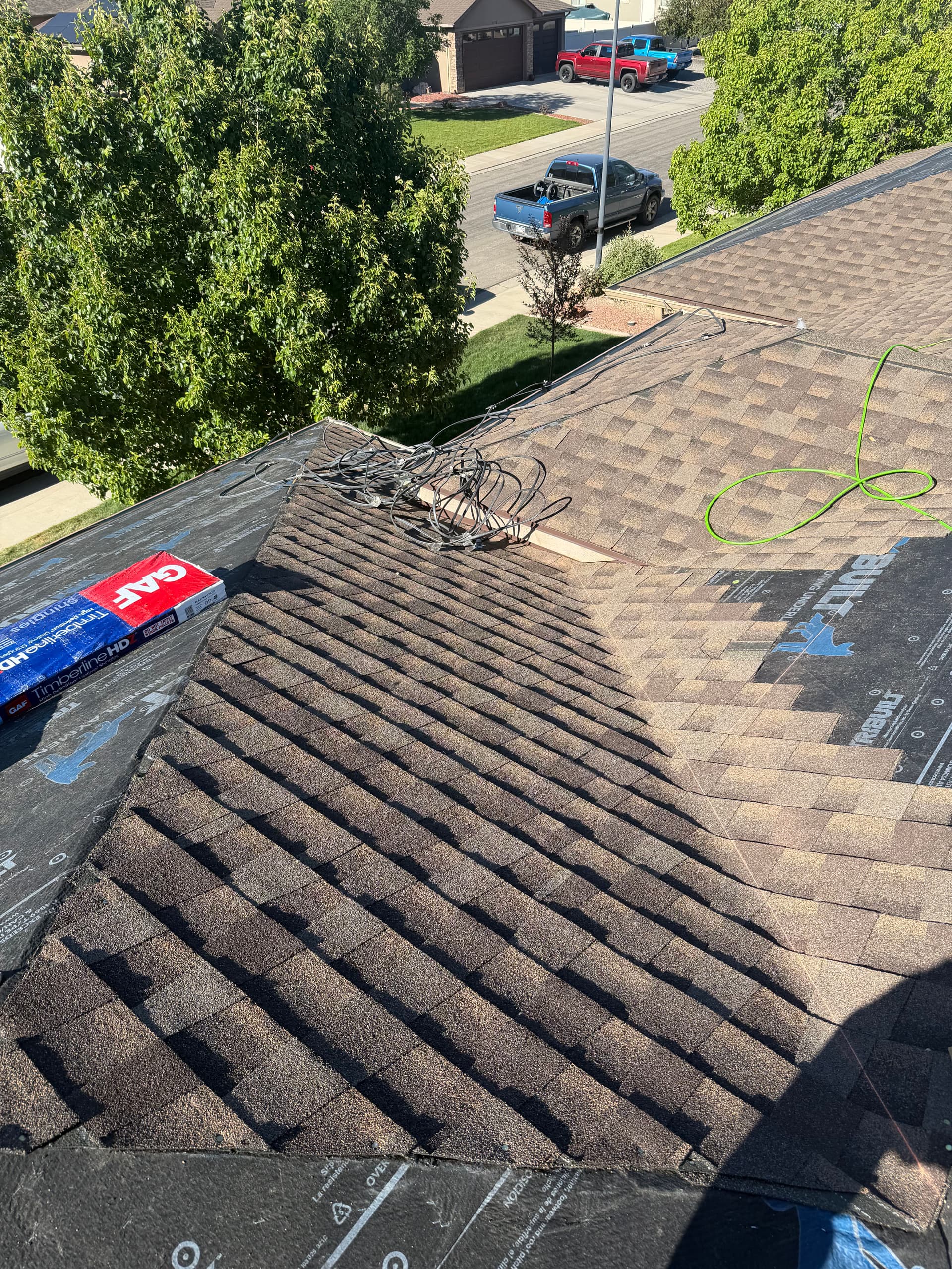 Gallery photos for Asphalt Shingle Roofing With Zero Shortcuts: Image #2