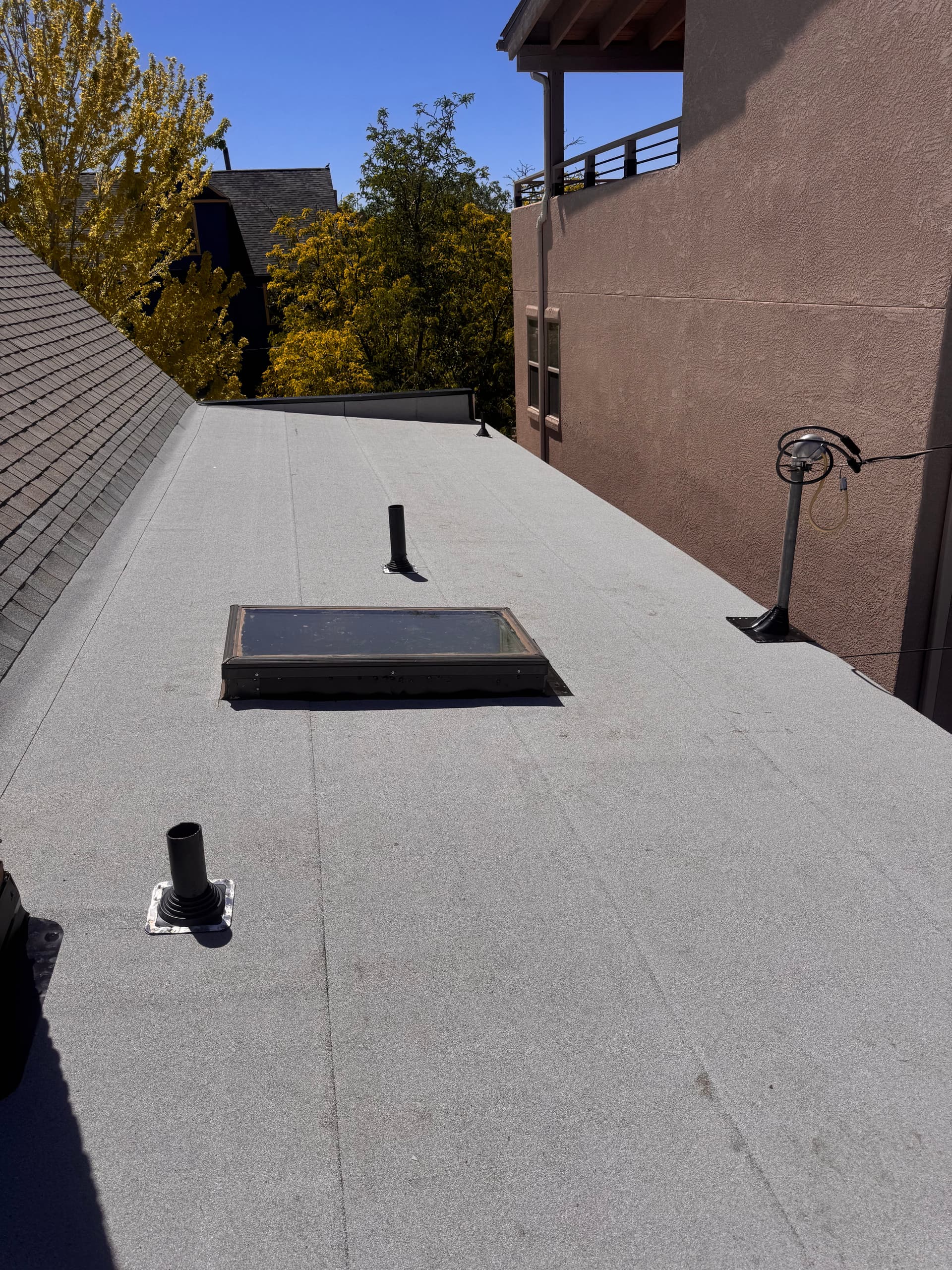 Gallery photos for Flat Deck Replacement and Skylight Leak Repair Done Right: Image #3